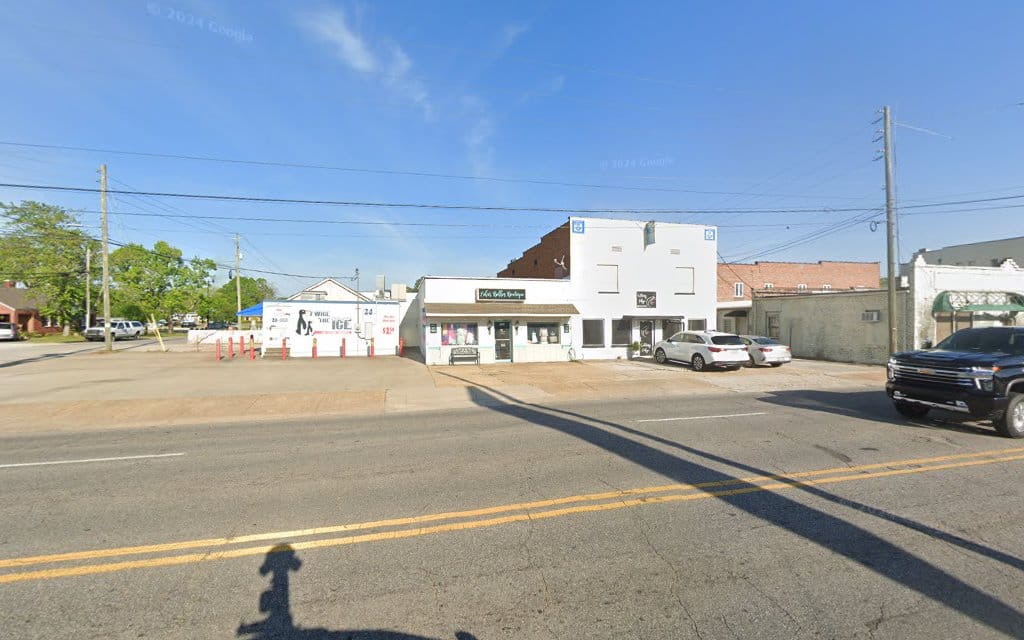 Lindley Michael & Associates Land